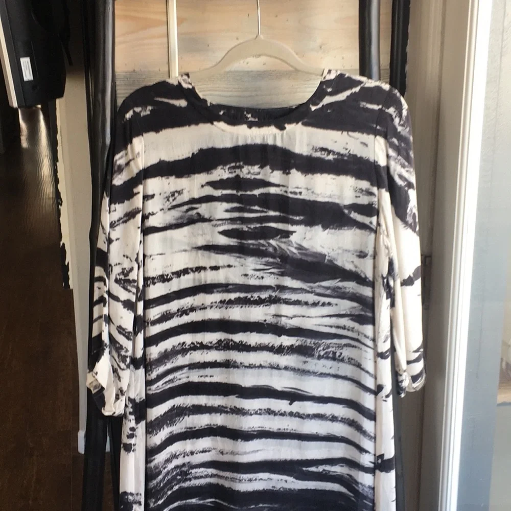 N:PHILANTHROPY Dress w Tie Bottom and Open Back - Picture 2 of 7
